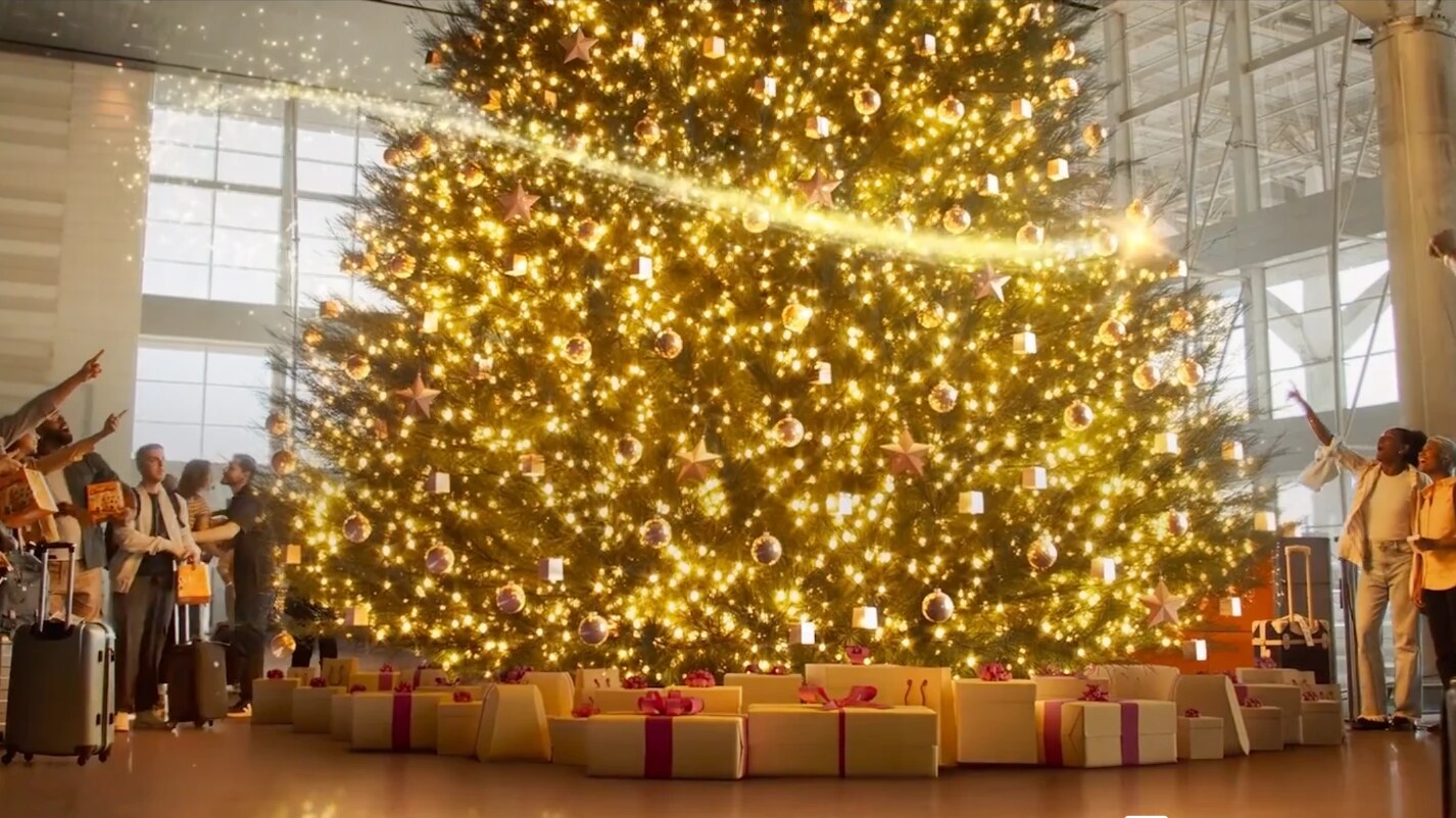 Árvore de Natal Bauducco no aeroporto